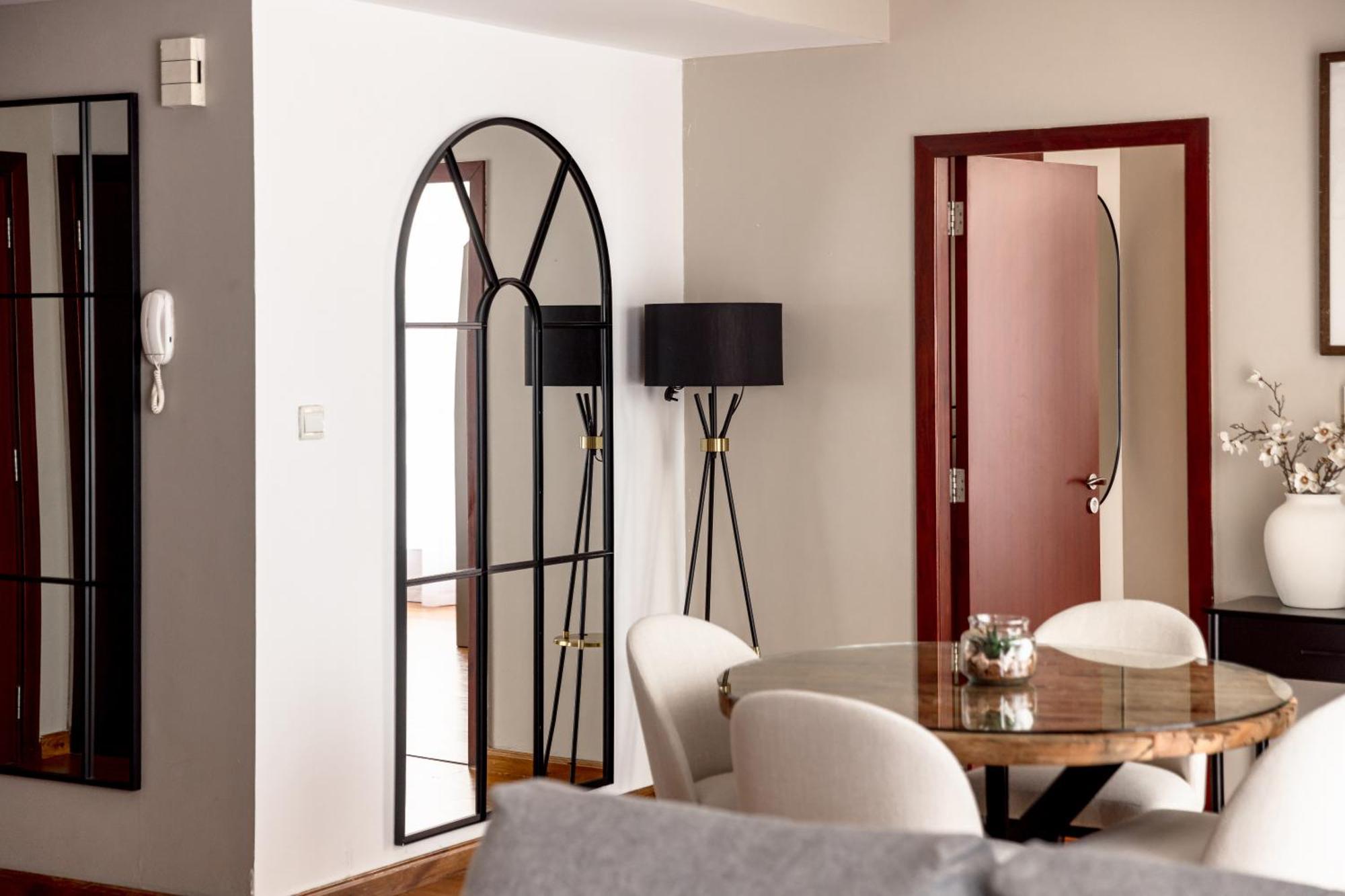 Апартаменти Beautiful 1 Bedroom By The Jbr Beach! Bahar Дубай