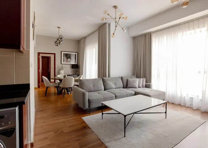 Beautiful 1 Bedroom By The Jbr Beach! Bahar